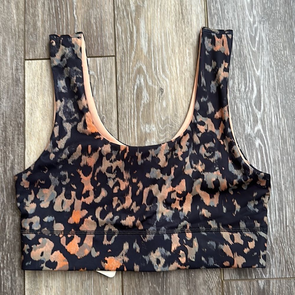 NWT Harlow Reversible Sports Bra